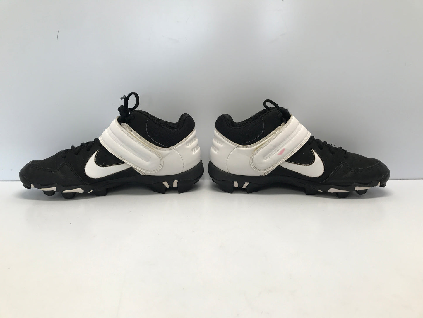 Baseball Shoes Cleats Men's Size 11 Nike Fastflex Black White High Top Excellent