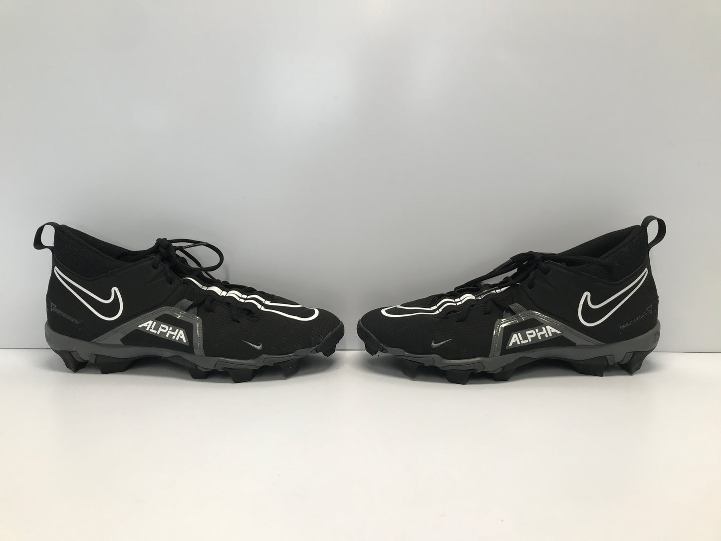 Baseball Shoes Cleats Men's Size 13 Nike Alpha Black Grey White Like New