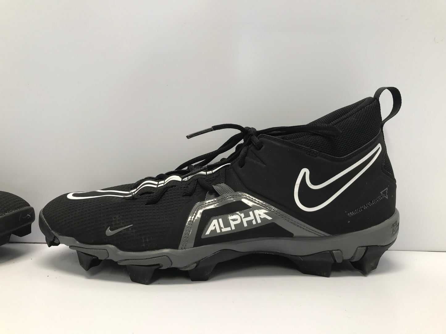 Baseball Shoes Cleats Men's Size 13 Nike Alpha Black Grey White Like New