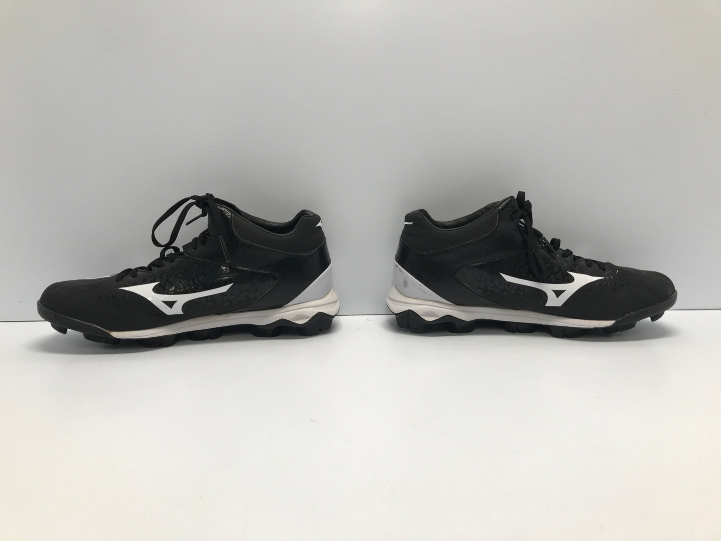 Baseball Shoes Cleats Men's Size 8 Mizuno Black White Like New