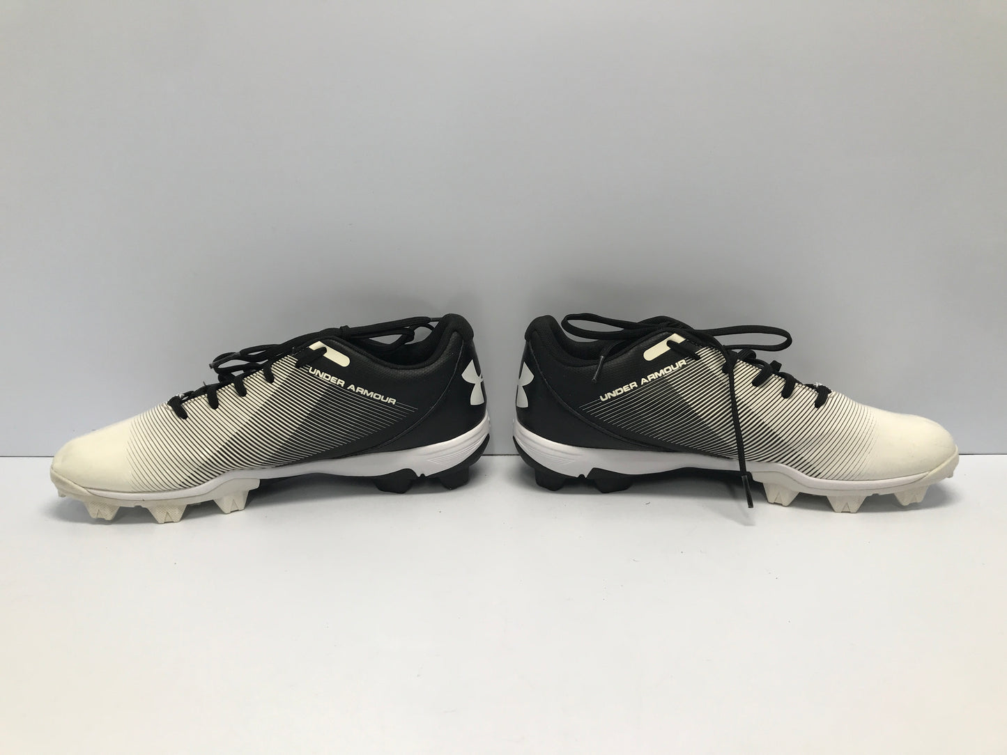 Baseball Shoes Cleats Men's Size 9.5 Under Armour Black White Like New