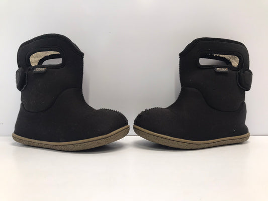 Bogs Toddler Boots Size 9 Rain Winter Fall Black Rubber Sole
