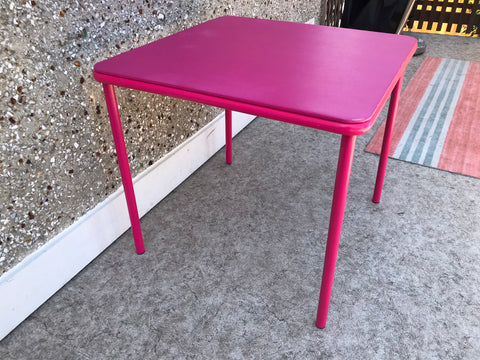 Children's Hot Pink Bubblegum Soft Top Party Table 24 x 24 x 24  inch Ideal for arts and crafts and parties. Legs Unscrew sit in brackets underneath for easy storage.