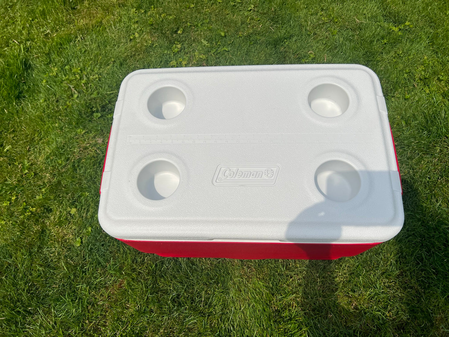 Camping Classic Coleman Red Cooler 36 Quart 4 Cup Holders Like New Fishing Beach Picnic Like New