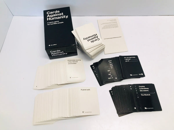 Cards Against Humanity Game A Party Game for Horrible People Canadian Edition Like New
