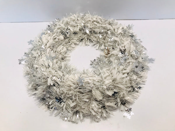 Christmas 18 Inch White Silver Tinsel Bing Wreath New