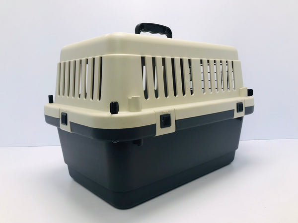 Dog Cat Kitten Small Crate 18x14x10 Up To 15 pounds Like New