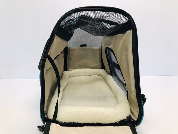 Dog Cat Puppy Kitten Kennel Crate Carrier Pet Ami 20x12x10 inch Airline Approved Like New