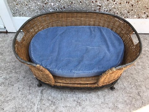 Dog Puppy Cat Boho Metal Rattan Dog Bed With Feet 29x22x10 Denim Mattress