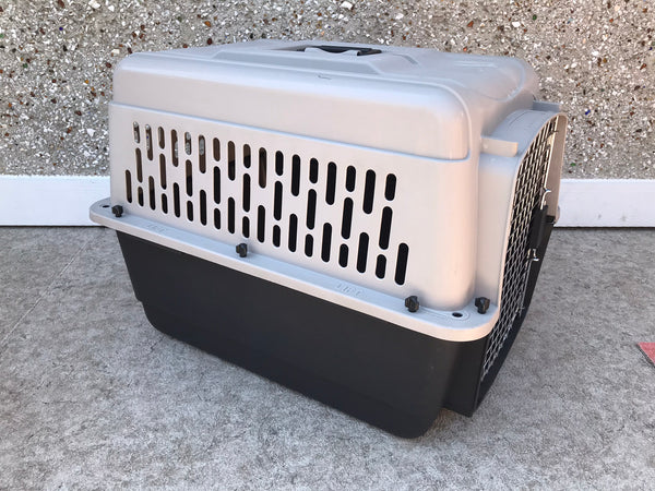 Dog Puppy Pet Kennel Crate Medium Size 28x22x20 inch Up to 25 Pounds Like New