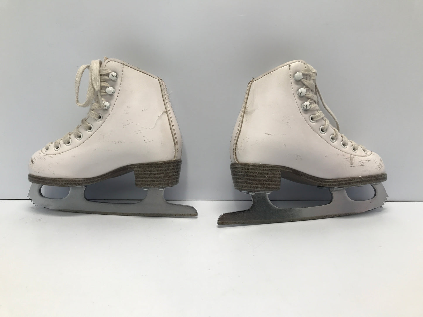 Figure Skates Child Size 11 Riesport Leather