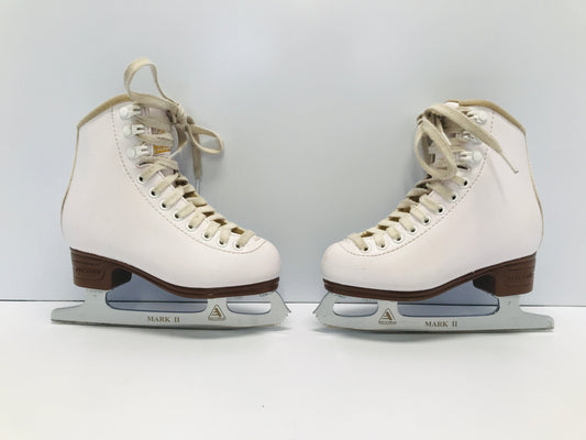 Figure Skates Child Size 11c Jackson Model 1291 Blade Mark II Excellent Like New