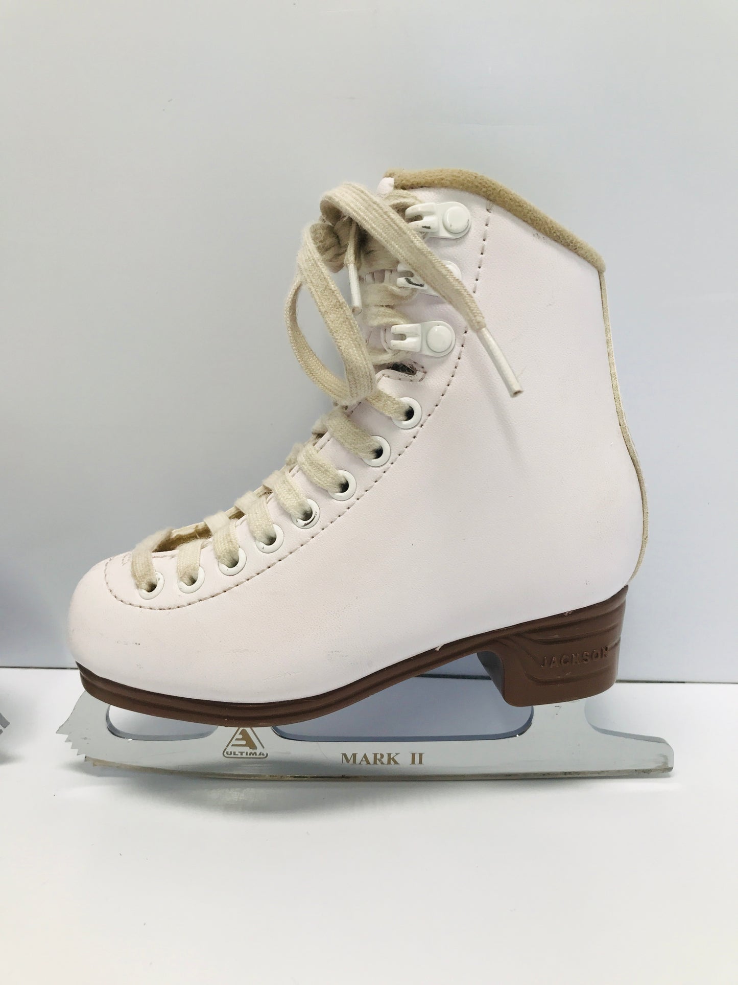 Figure Skates Child Size 11c Jackson Model 1291 Blade Mark II Excellent Like New