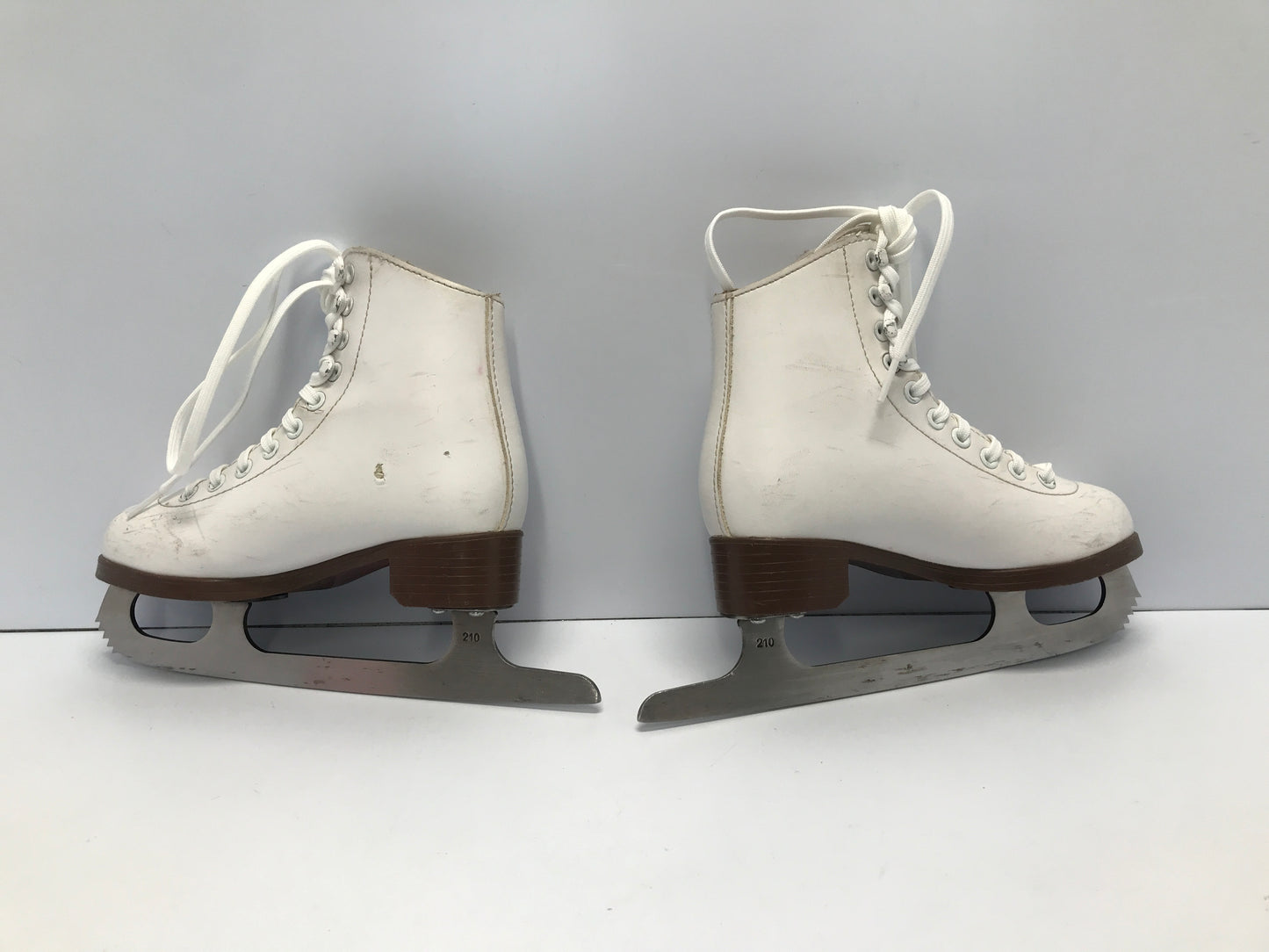 Figure Skates Child Size 1 Jackson Glacier 120