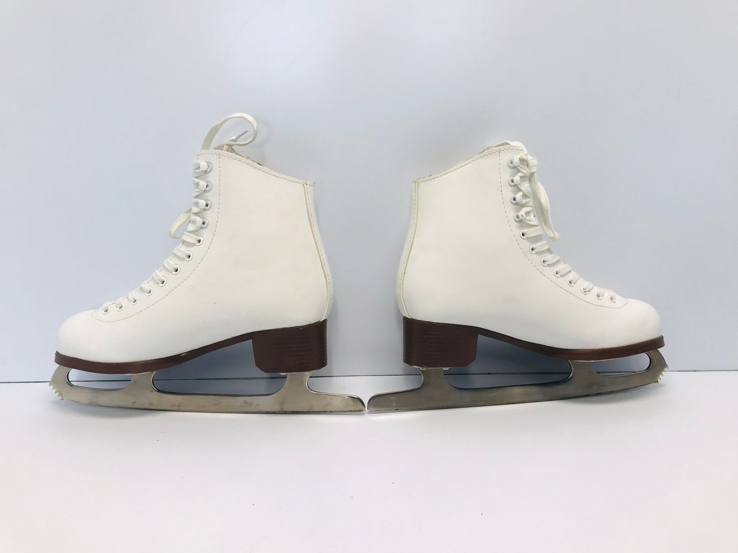 Figure Skates Child Size 3 Jackson Artistic Leather Outstanding Quality