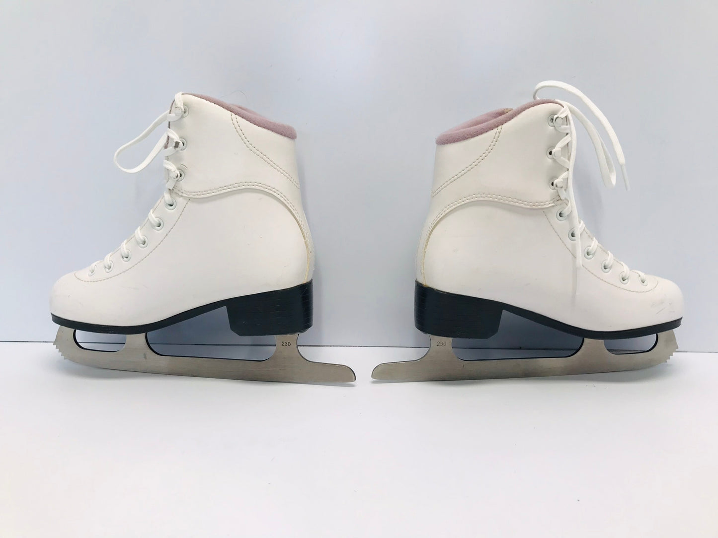 Figure Skates Child Size 4 Jackson Soft Skates Purple and White