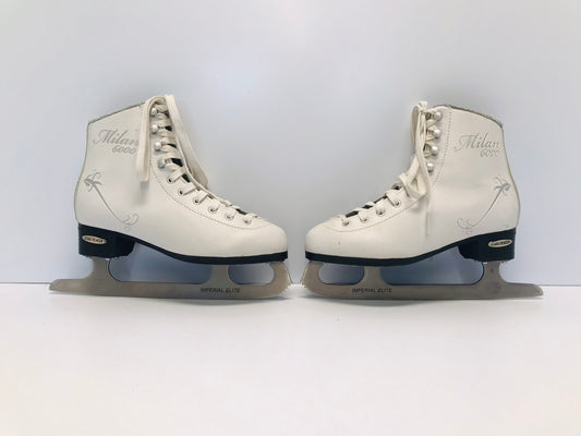 Figure Skates Child Size 5 Lake Placid Milan 6000 Soft Skates Excellent