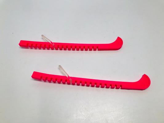 Figure Skates Guard Ladies Size 6-7 Fushia