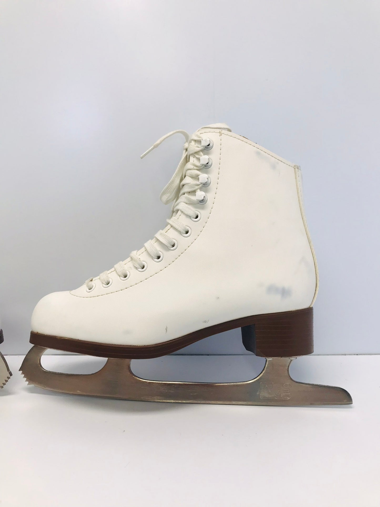 Figure Skates Ladies Size 6 Jackson Glacier 120 Outstanding Quality
