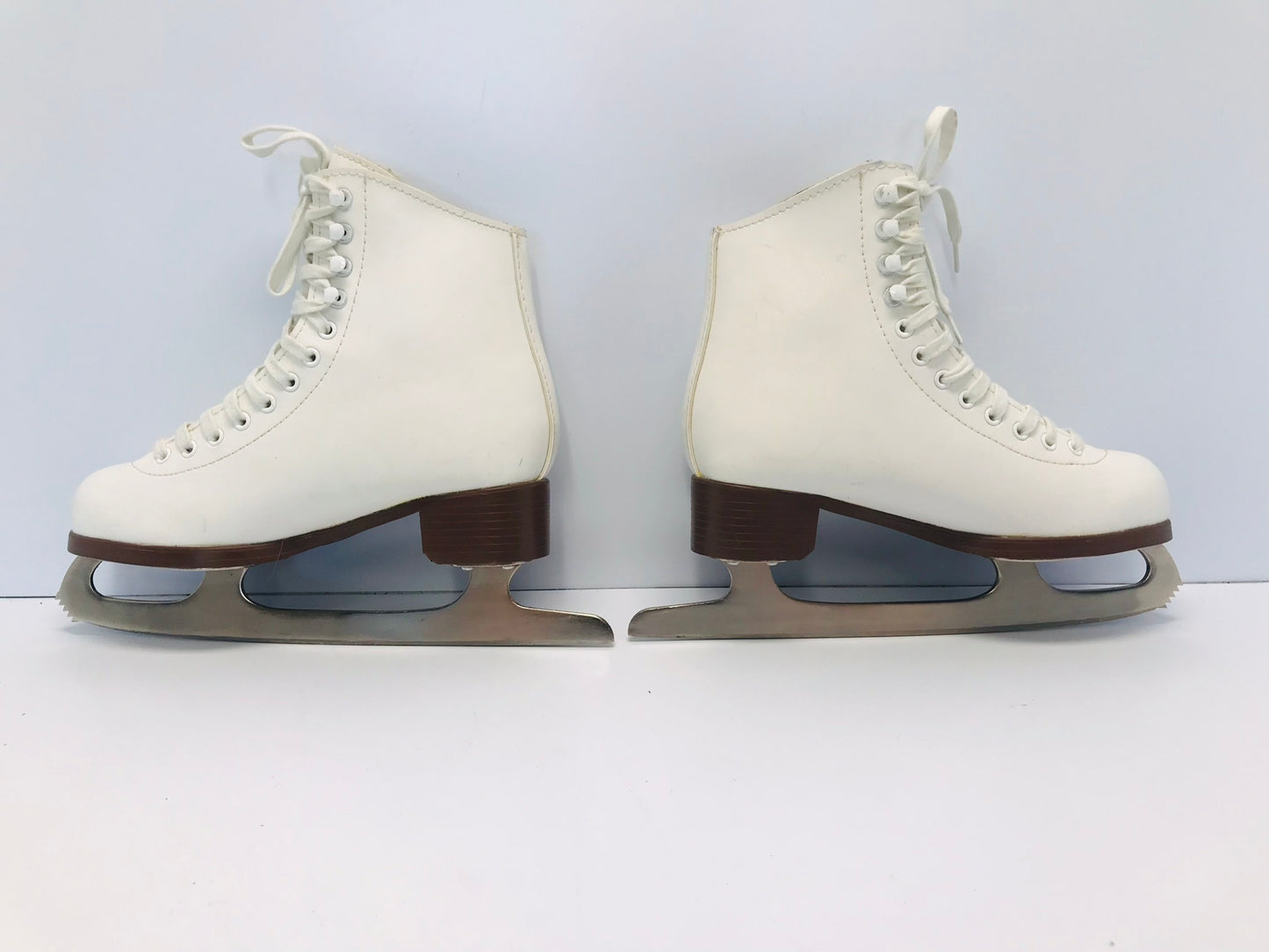 Figure Skates Ladies Size 6 Jackson Glacier 120 Outstanding Quality