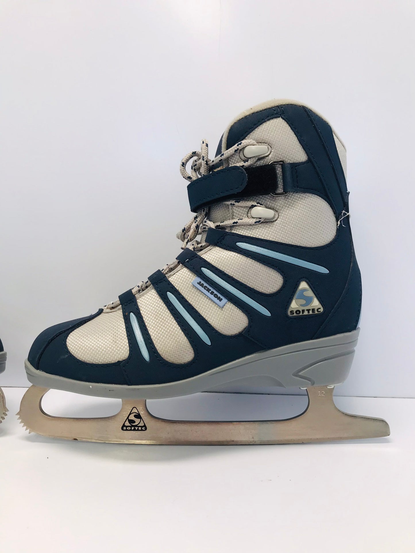 Figure Skates Ladies Size 8 Jackson Soft Skates Denim Blue Grey Like New