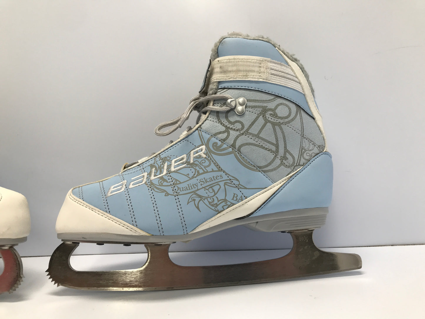 Figure Skates Ladies Size 9-10 Bauer Paddes Soft Skate Aqua Blue Excellent