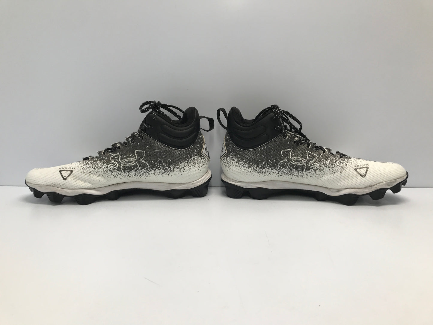 Football Baseball Shoes Cleats Men's Size 10.5 High Top Under Armour Lock Down Black White Grey