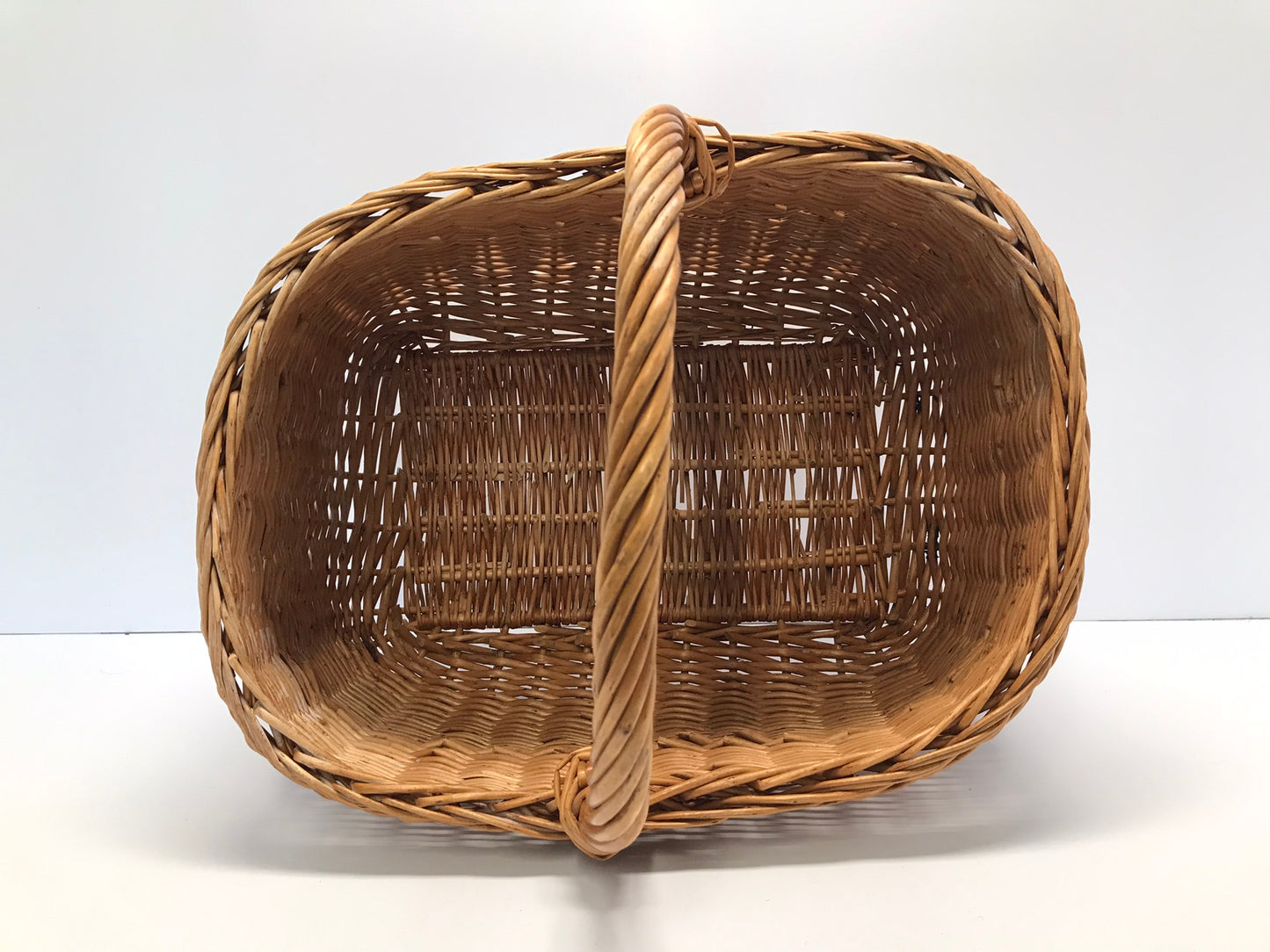 Grandma's 1950's  Picnic Basket 16x9x12 inch Vintage Wicker Rattan Measures