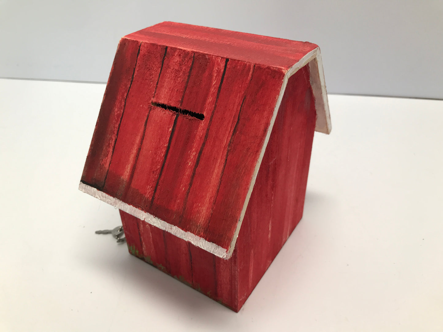 Handmade And Painted Horse Barn 7x6x4.5 Piggy Bank Lock and Key