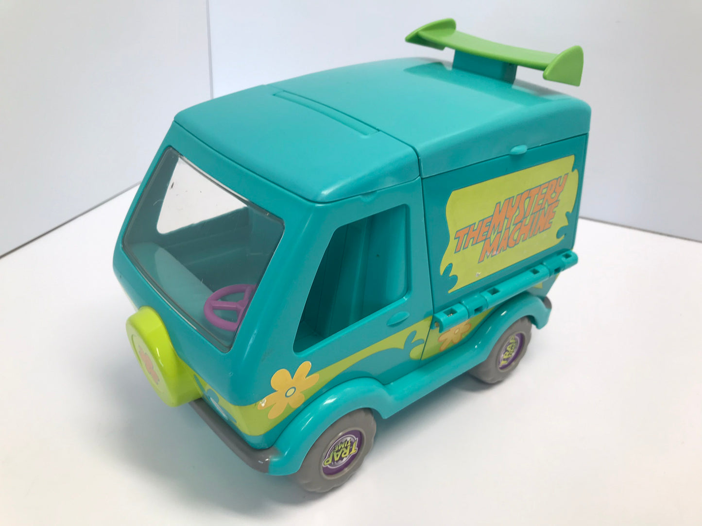 Hanna-Barbera Scoopy Doo Mystery Machine 10x7x5 Inchs Van Year