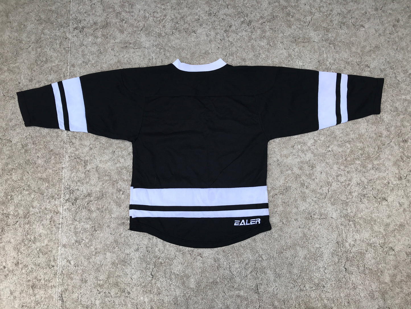 Hockey Child Size 7-8 Practic Jersey Black White New