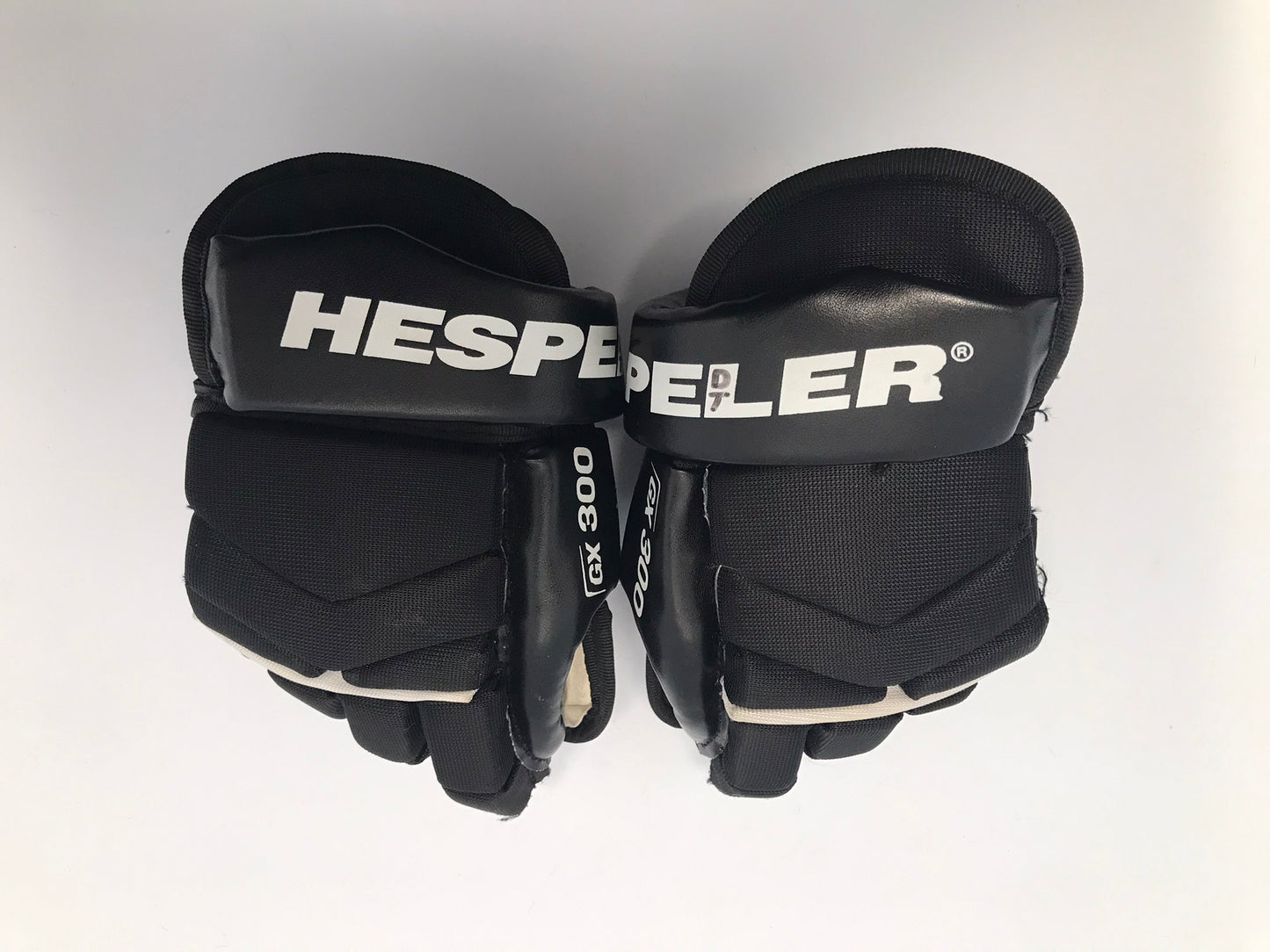 Hockey Gloves Child Size 9 inch Hespeler Like New