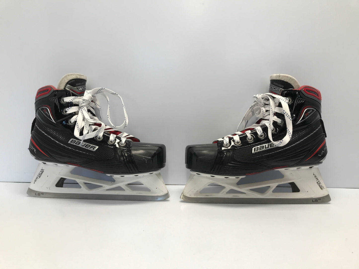 Hockey Goalie Skates Child Size Junior 6.5 Shoe Size 5.5 Skate Size Bauer Vapor X 900 Excellent