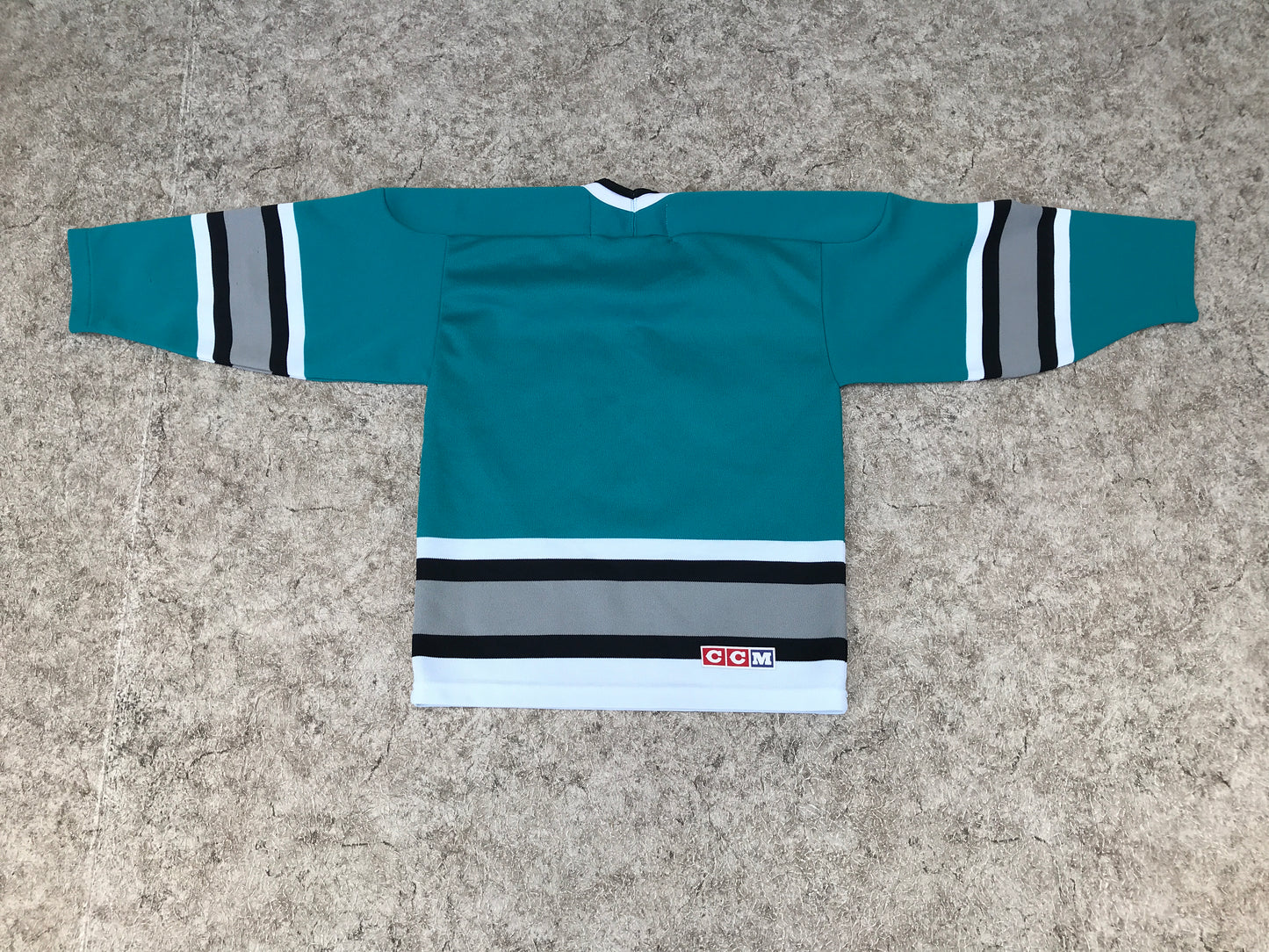 Hockey Jersey Child Size 7-8 Vintage CCM San Jose Sharks Teal Minor Wear