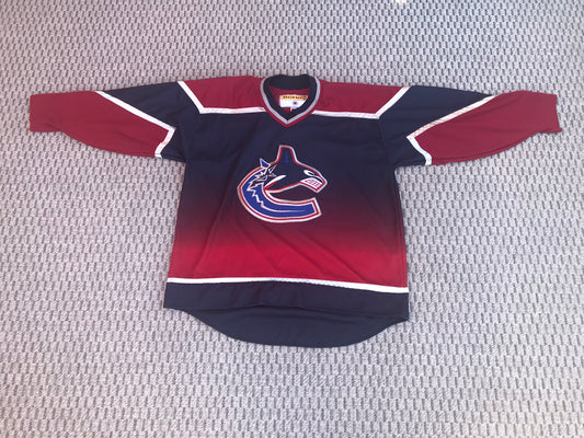 Hockey Jersey Men's Size X Large NHL Vancouver Canucks  Vintage Blue Red Silver RARE