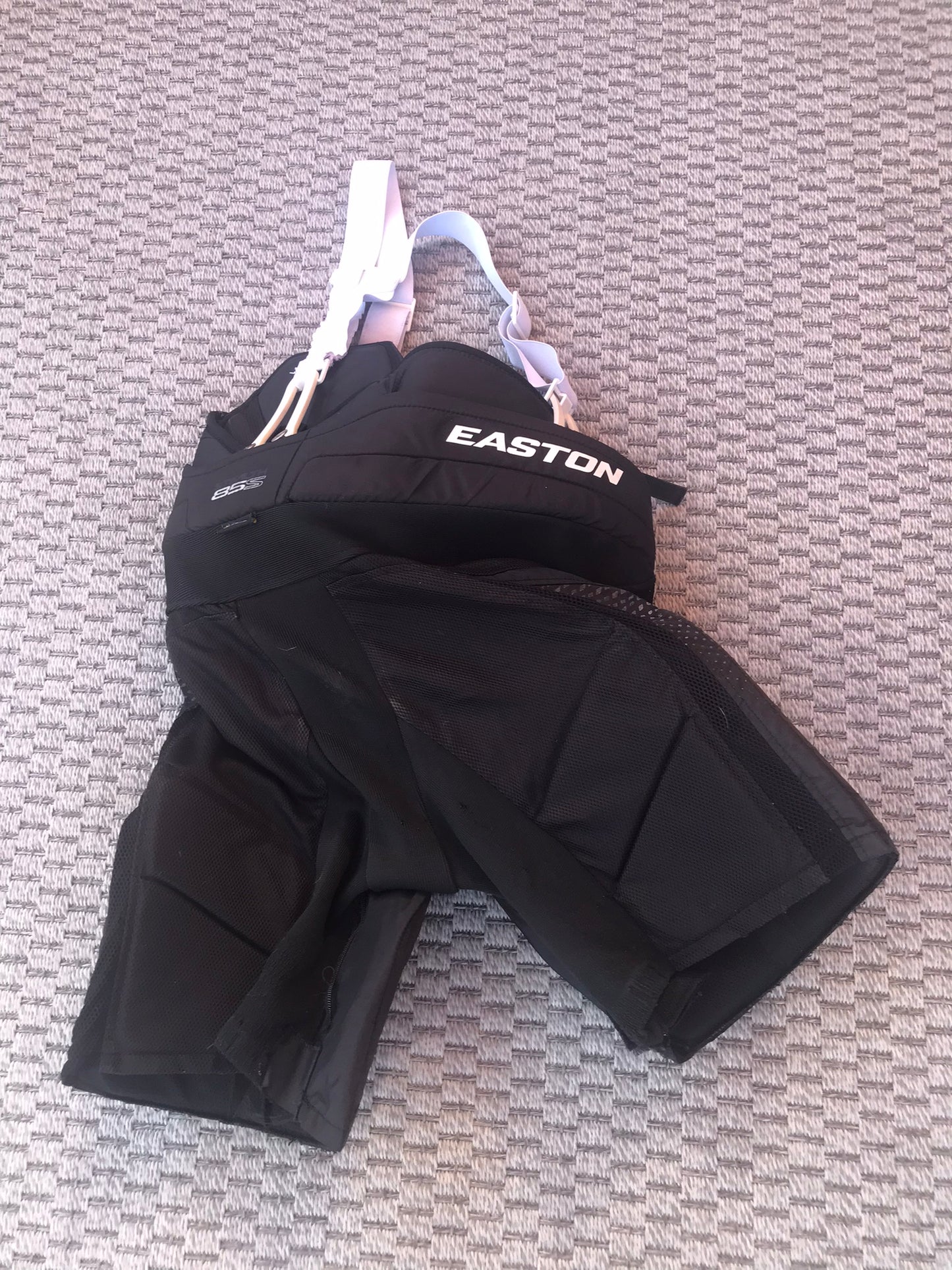 Hockey Pants Men's Size Small Easton With Suspenders Black Blue Excellent
