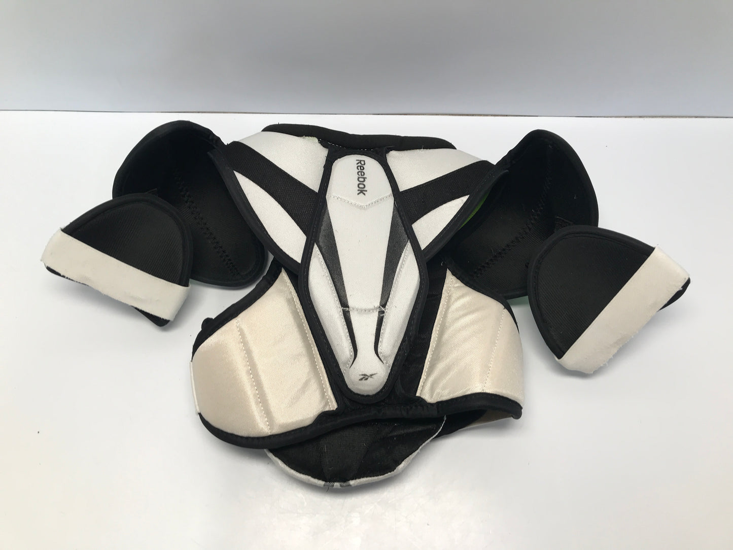 Hockey Shoulder Chest Pad Child Size Junior Medium Reebox Black White Lime