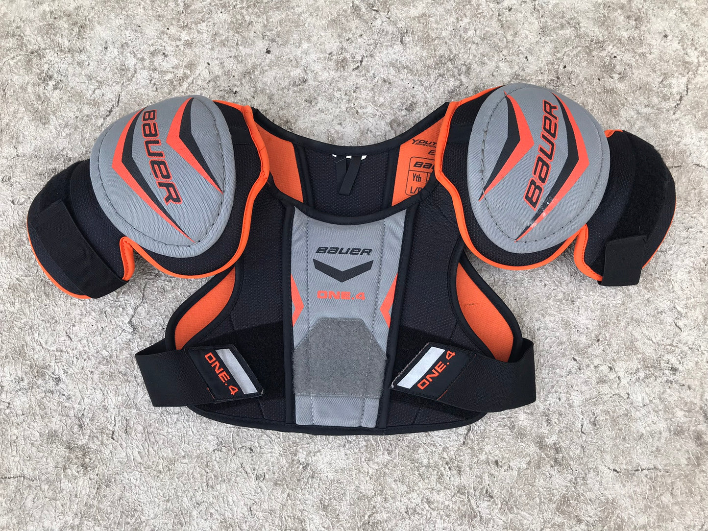 Hockey Shoulder Chest Pad Child Size X-Large Age 5-6 Bauer One .4 Black Orange Grey Like New