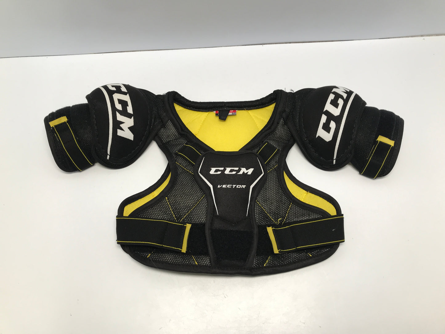 Hockey Shoulder Chest Pad Child Size Y Large Age 5-6 CCM Vector Like New