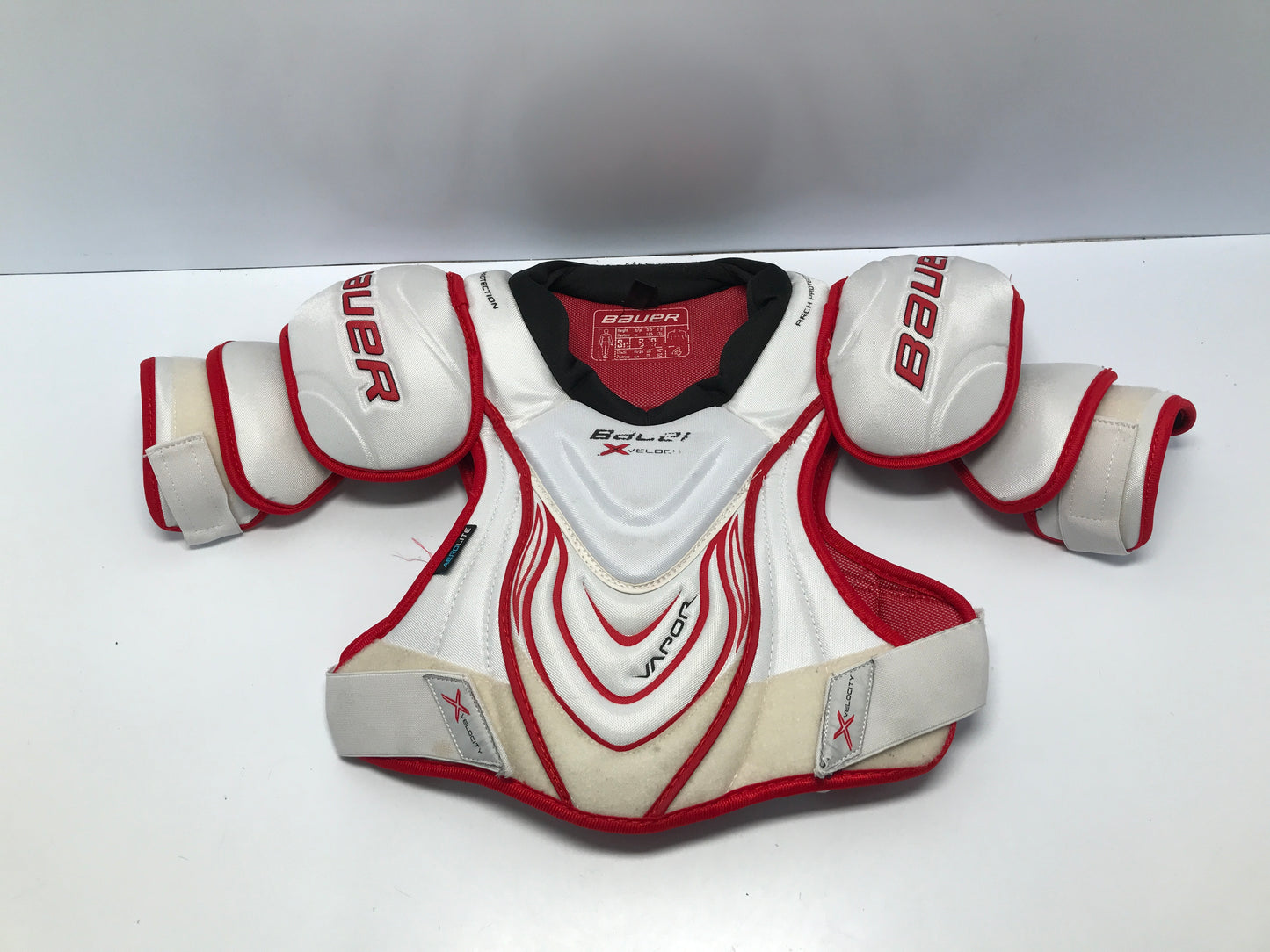 Hockey Shoulder Chest Pad Men Senior Bauer Vapor Aerolite Outstanding Quality