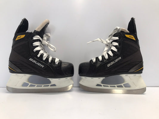 Hockey Skates Child Size 11 Shoe Size Bauer Supreme Excellent Like New