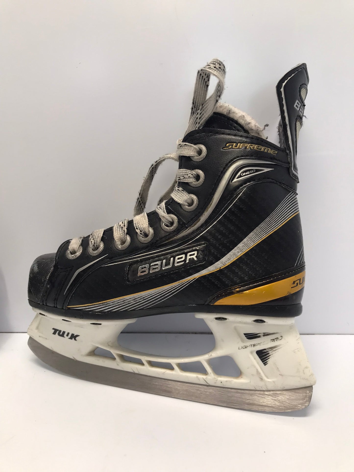 Hockey Skates Child Size 12 Shoe Size Bauer Supreme