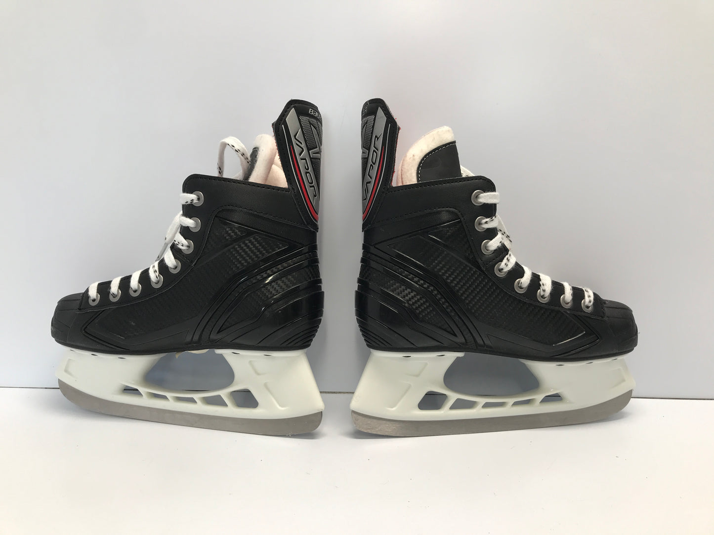Hockey Skates Child Size 4 Shoe Size 3 Skate Bauer Vapor X300 Like New