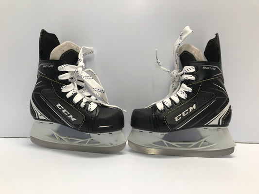 Hockey Skates Child size 11 shoe Size 10 Skate CCM Tacks Like New