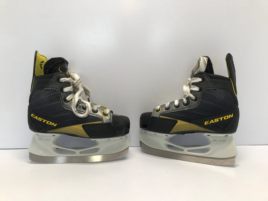 Hockey Skates Easton First Response Child Size 12.5 Shoe Size Skates Size 11.5 Like New