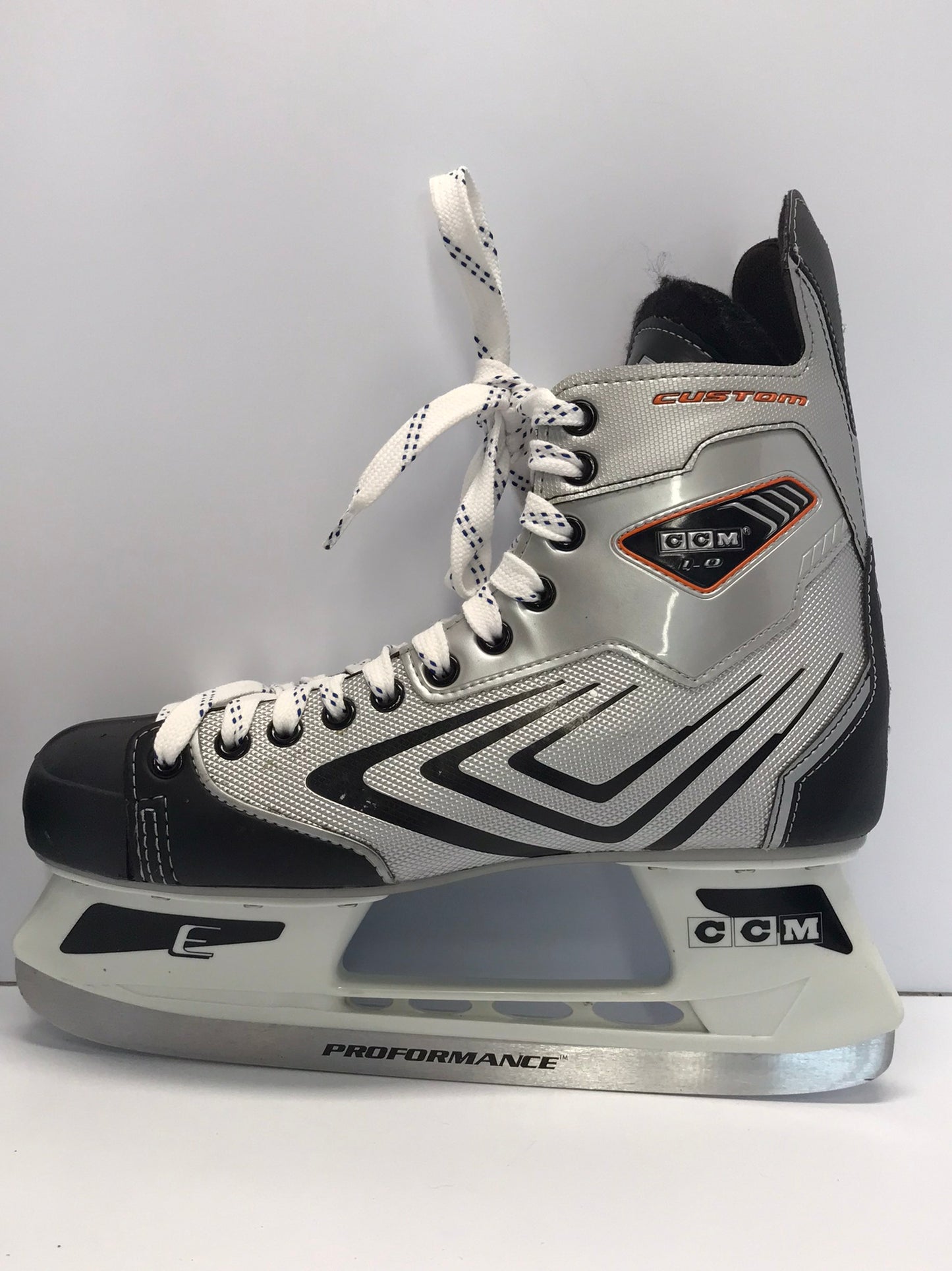 Hockey Skates Men's Size 11 Shoe 9.5 Skate Size CCM Custom New