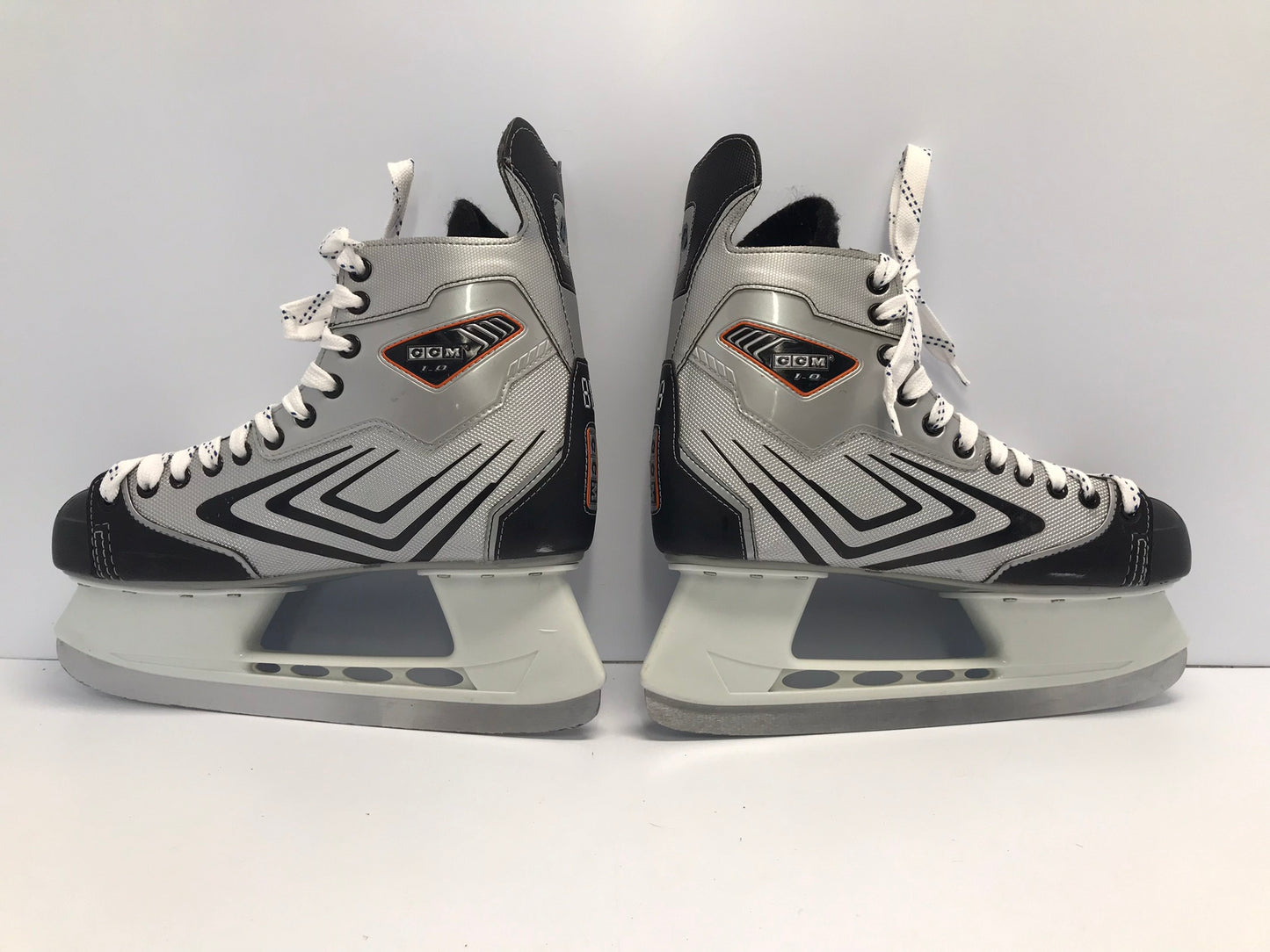 Hockey Skates Men's Size 11 Shoe 9.5 Skate Size CCM Custom New