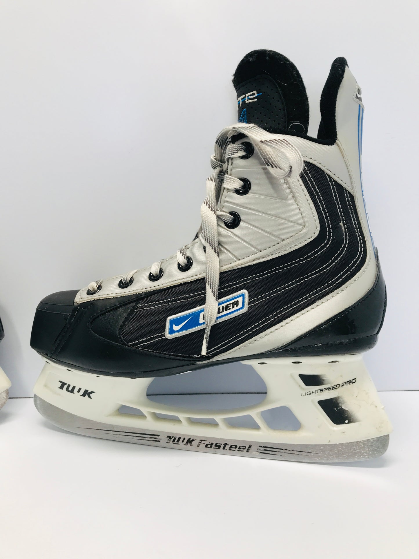 Hockey Skates Men's Size 7.5 Shoe Size 6 Skate Bauer Nike Excellent