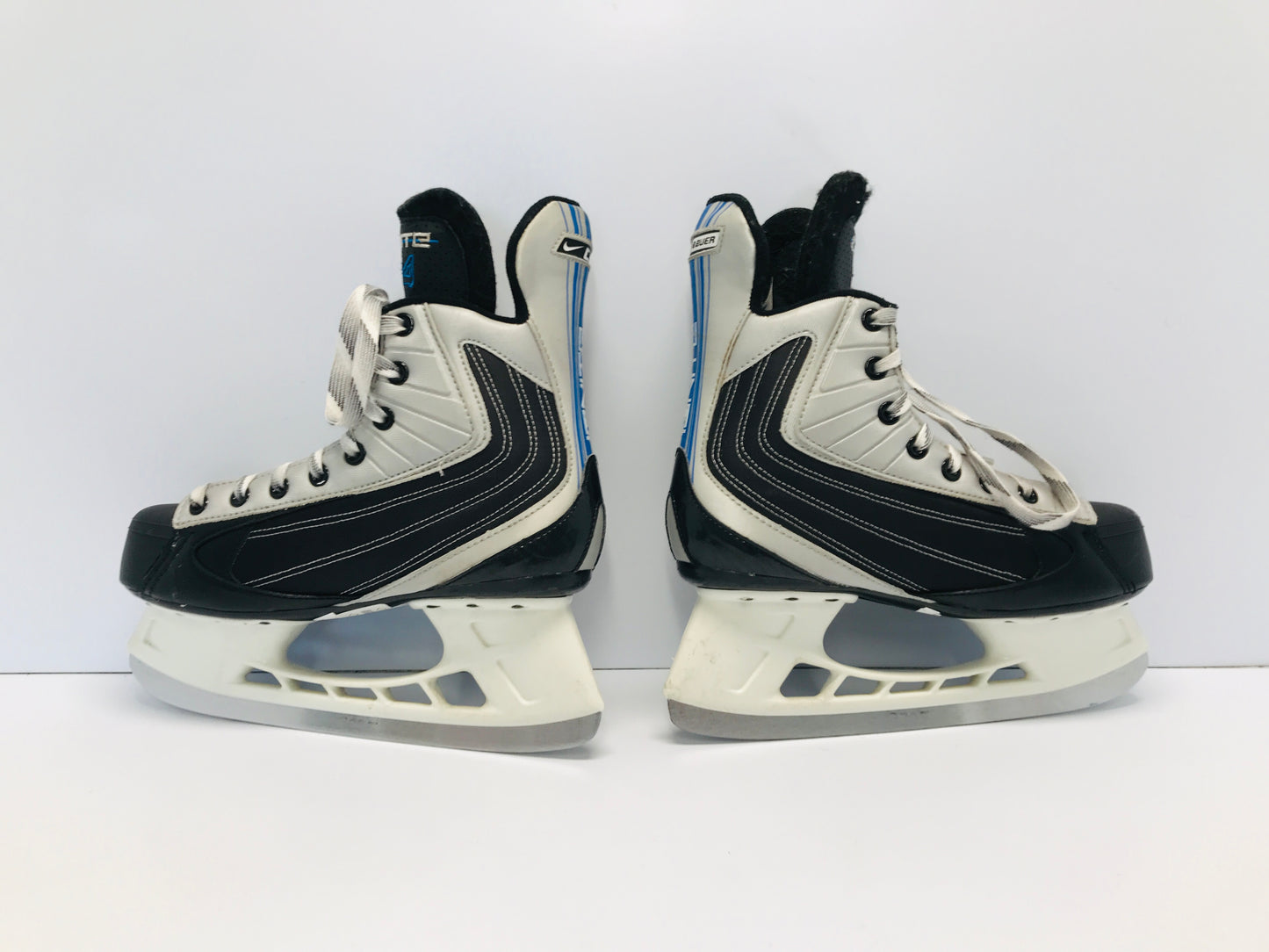 Hockey Skates Men's Size 7.5 Shoe Size 6 Skate Bauer Nike Excellent