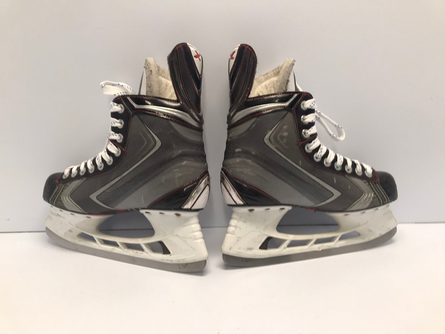 Hockey Skates Men's Size 8 Shoe 6.5 Skate Size Bauer Vapor XShift